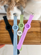 Load image into Gallery viewer, Emergency contact bracelet (Please leave your disc color in the notes at checkout- white is default)