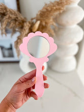 Load image into Gallery viewer, Seashell mirror
