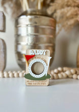 Load image into Gallery viewer, Golf fathers day magnet/visor clip
