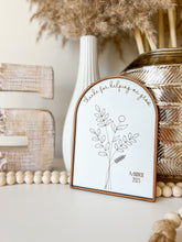 Load image into Gallery viewer, Teacher arch
