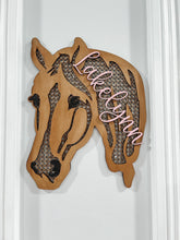 Load image into Gallery viewer, Rattan horse
