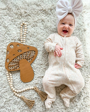 Load image into Gallery viewer, Mushroom
